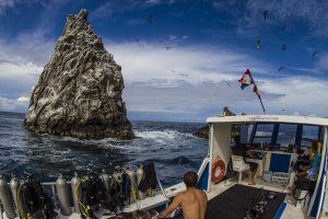 Diamond Rock, Saba - &copy; Sven Peks