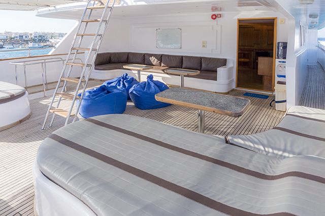 Das neu gestaltete Schattendeck der Seawolf Felo, M/Y Seawolf Felo, Ägypten