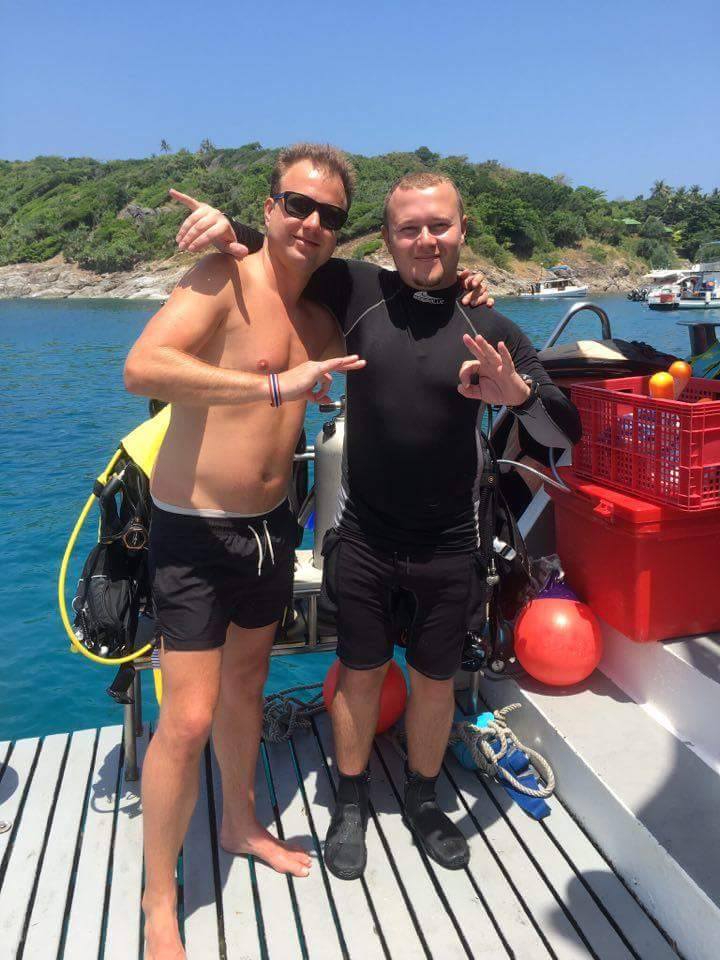 Congratulations to your Open Water Diver, Dave, Absolut Diving Phuket, Thailand, Andamanensee