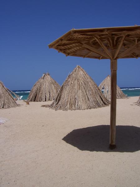 SUB AQUA DiveCenter Utopia Beach,El Quseir bis Port Ghalib,Ägypten