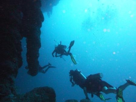 Huracan Diving,Long Caye,Belize