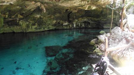 Cenote Dos Ojos (Bat-Cave),Mexiko