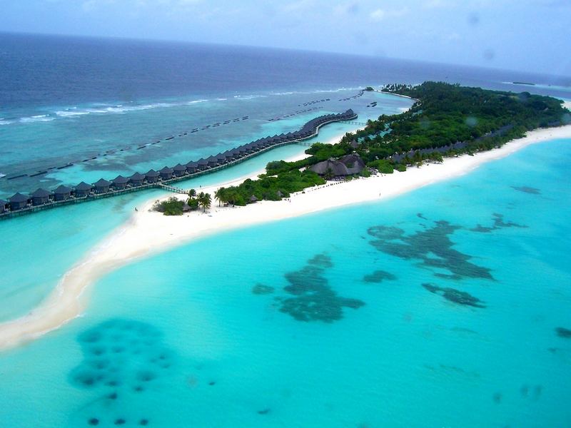 Kuredu - Lhaviyani Atoll, Kuredu,Malediven,Atoll,aus der Vogelperspektive