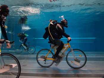 Radfahren unter Wasser