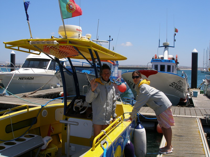 Aquaoeste Boot in Marina