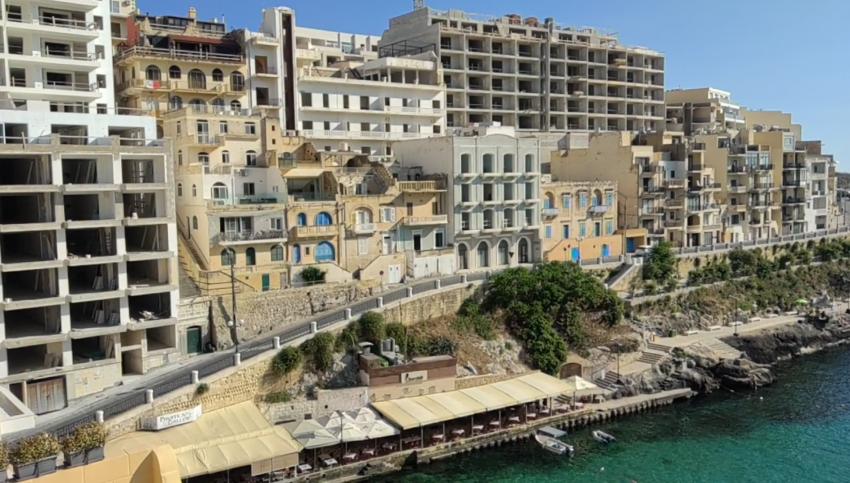 uriges Fischerdorf wird bald Touristen-Burg, Xlendi Bay, Gozo, Malta, Gozo