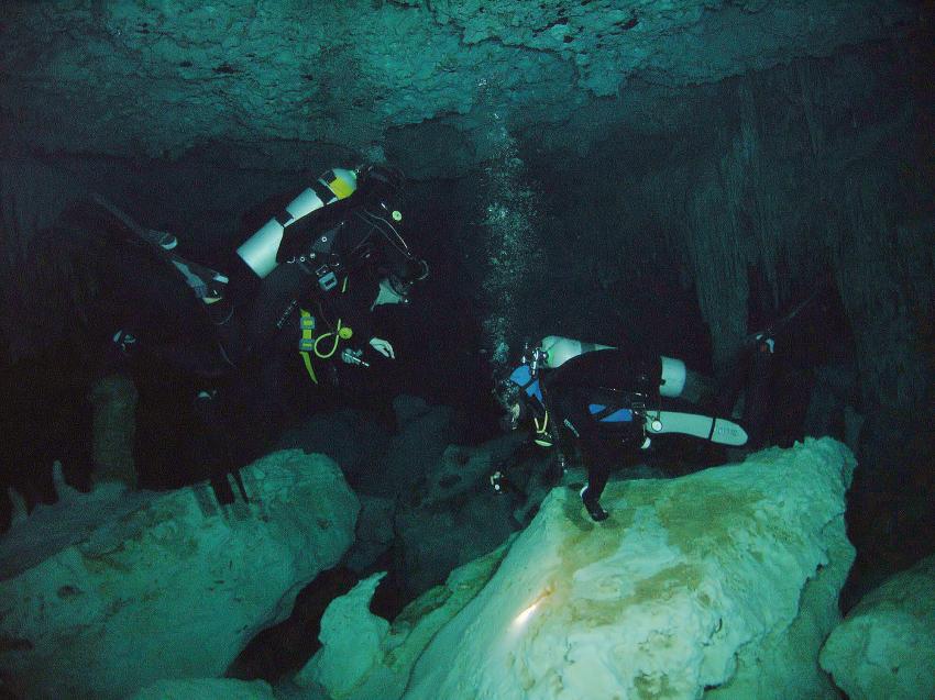 Cenote Bat-Cave (DosOjos), Cenote Dos Ojos (Bat-Cave),Mexiko,Cenote,Höhlen tauchen