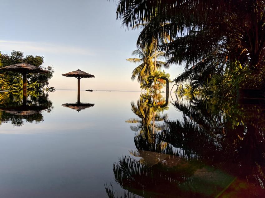 Infinity Pool, Lumbalumba Diving Resort, Manado, Sulawesi, Indonesien, Sulawesi