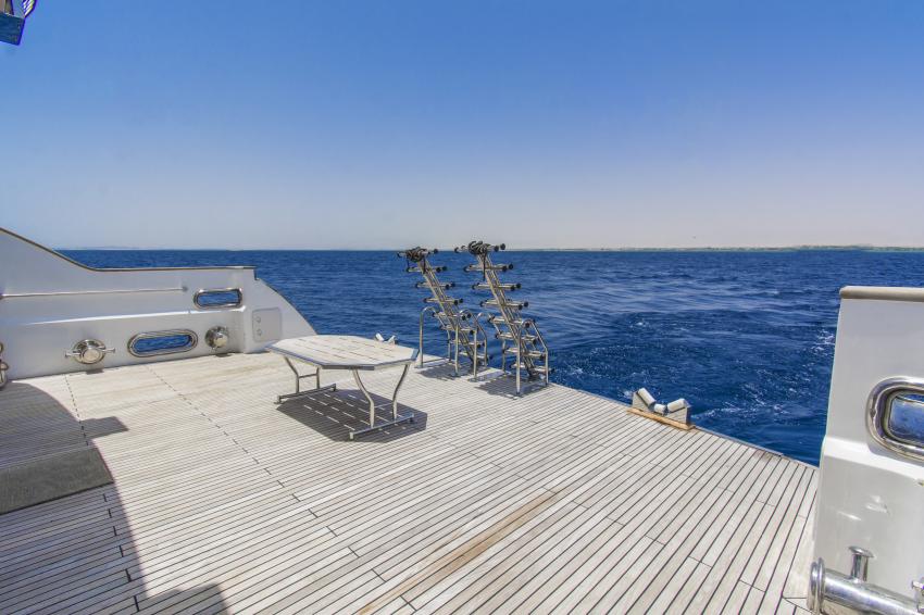 M/Y Golden Dolphin IV_dive platform, #egypt #ägypten #redsea #rotesmeer #egyptredsea #ägyptenrotesmeer #liveaboard #tauchsafari #tauchboot #tauchschiff #tauchtour #goldendolphinsafari #tauchplatz #goldendolphiniv #goldendolphin4 #diveplatform, M/Y Golden Dolphin IV, Ägypten, Hurghada