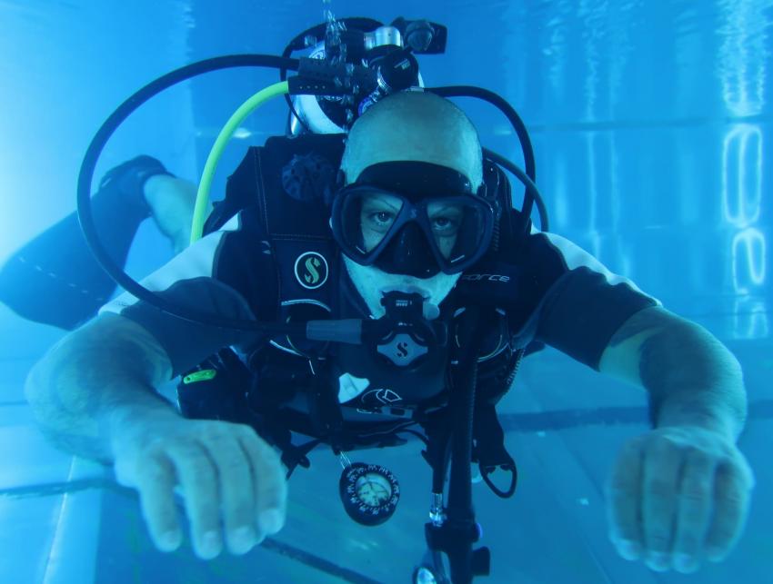 Tarierungs- Training, Scuba Skills update, Tauchsport Pape (ex faunatec), Hofgeismar b. Kassel, Deutschland, Hessen