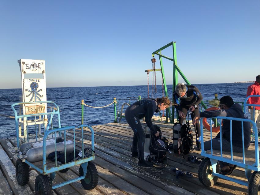 Hausrifftauchen vom Steg aus, diving.DE Flamenco, Ägypten, El Quseir bis Port Ghalib