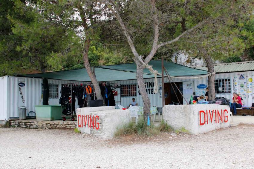 Diving Center Puntizela, Kroatien