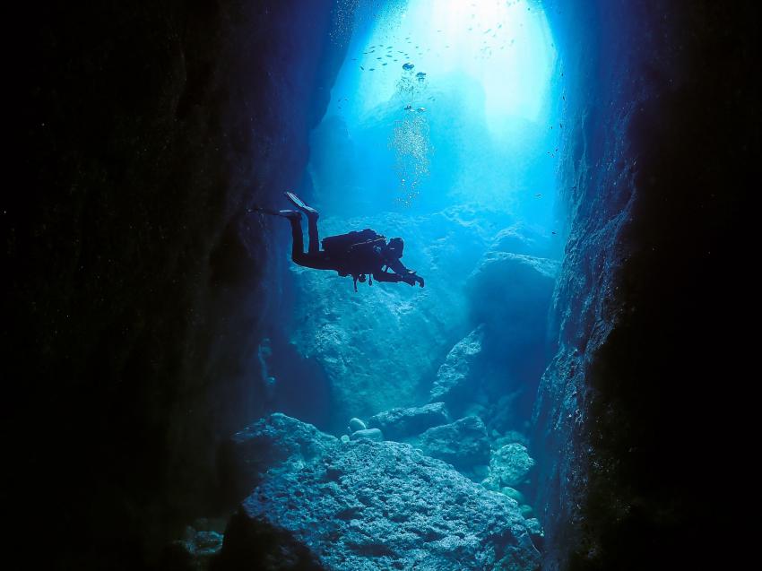 Inland Sea, Utina Diving, Xlendi Bay, Gozo, Malta, Gozo