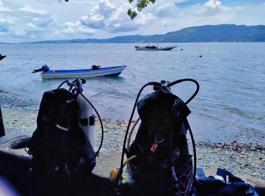 Laha Divepacker, Indonesien, Allgemein