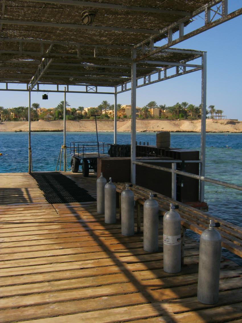 Auf dem Steg, Coraya Divers, Coraya Beach, Marsa Alam, Ägypten, Marsa Alam und südlich