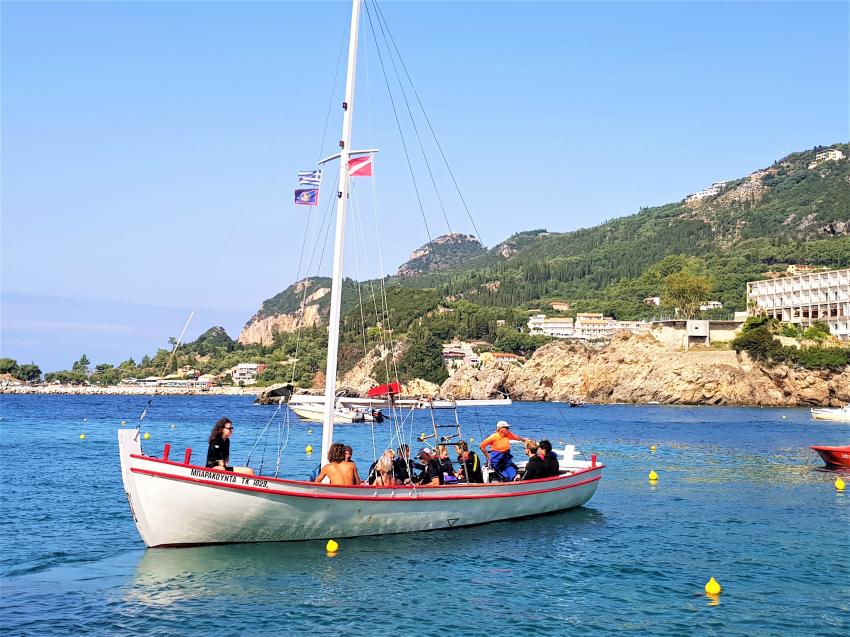 Tauchboot "Baracuda", Achilleon Diving Center, Paleokastritsa, Korfu, Griechenland