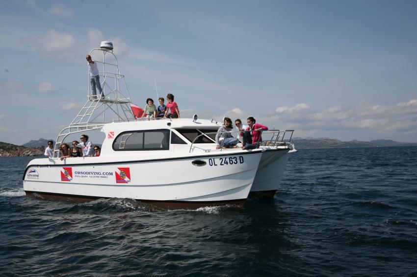 Orso Cat, unserer Power catamaran, Sardinia, OrsoDiving, Corsica, tauchen, Catamaran, Orso Diving Club (Sardinien), Italien, Sardinien