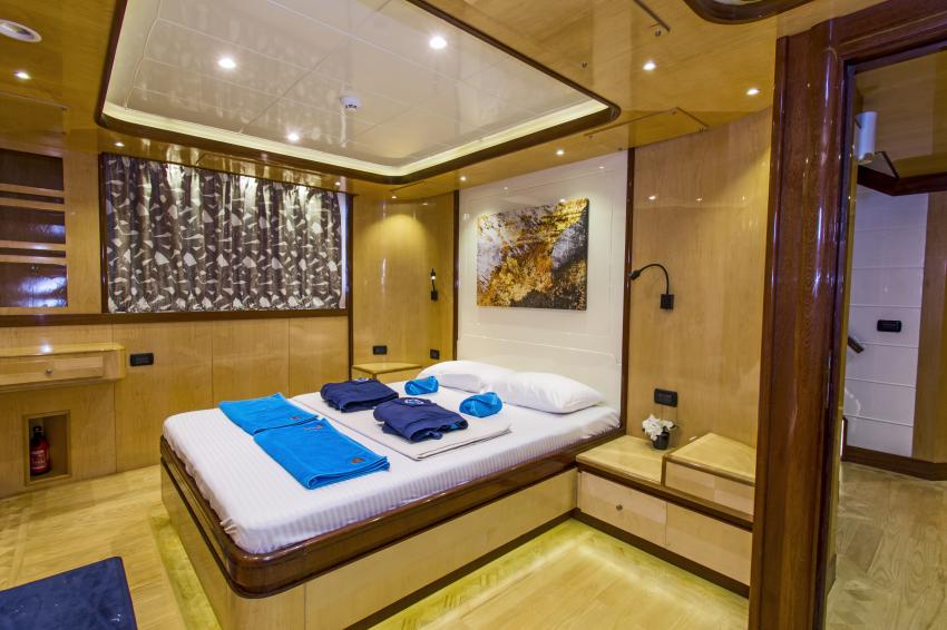 M/Y Golden Dolphin IV_Double bed cabin lower deck, #egypt #ägypten #redsea #rotesmeer #egyptredsea #ägyptenrotesmeer #liveaboard #tauchsafari #tauchboot #tauchschiff #tauchtour #goldendolphinsafari #tauchplatz #goldendolphiniv #goldendolphin4 #doublebedcabinlowerdeck, M/Y Golden Dolphin IV, Ägypten, Hurgh