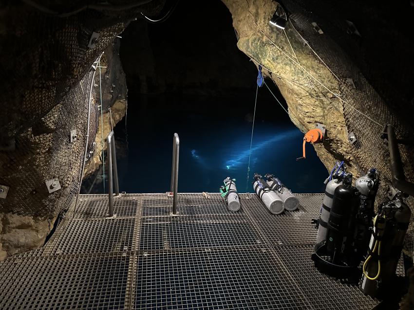 MJ Cave, Molnar Janos Cave Dive Center, Budapest, Ungarn