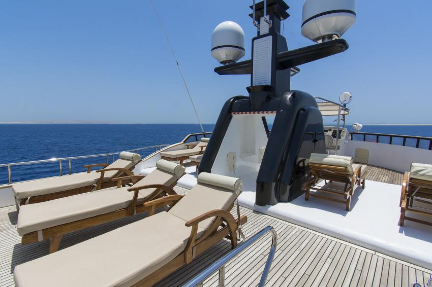 M/Y Golden Dolphin IV_Fly deck, #egypt #ägypten #redsea #rotesmeer #egyptredsea #ägyptenrotesmeer #liveaboard #tauchsafari #tauchboot #tauchschiff #tauchtour #goldendolphinsafari #tauchplatz #goldendolphiniv #goldendolphin4 #flydeck, M/Y Golden Dolphin IV, Ägypten, Hurghada