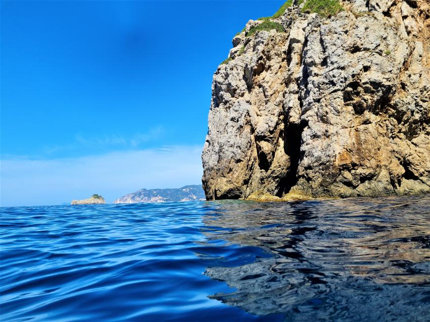 Küste Paleokastritsa, Achilleon Diving Center, Paleokastritsa, Korfu, Griechenland