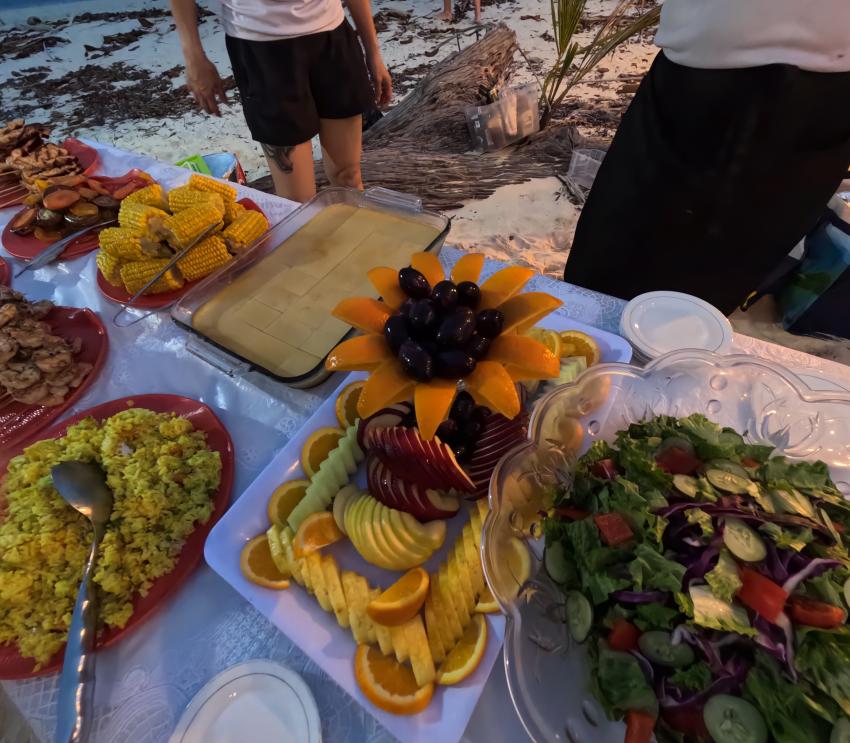 MY Black Pearl, Palau