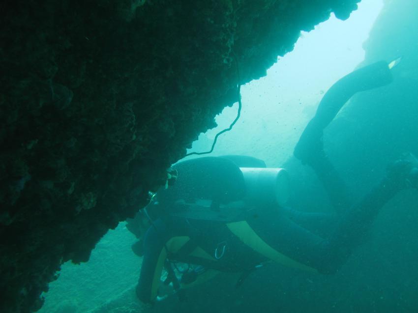 Wreck Diving Subic Bay, Subic Bay,Philippinen