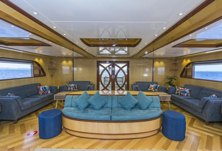 M/Y Golden Dolphin IV_Salon upper deck, #egypt #ägypten #redsea #rotesmeer #egyptredsea #ägyptenrotesmeer #liveaboard #tauchsafari #tauchboot #tauchschiff #tauchtour #tauchplatz #goldendolphiniv #goldendolphin4 #salonupperdeck, M/Y Golden Dolphin IV, Ägypten, Hurghada