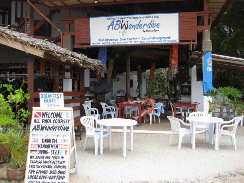 Abwonderdive Dive Resort  Small Lalaguna Puerto Galera.