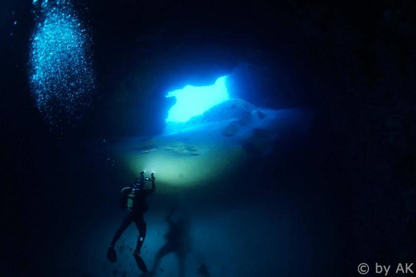 Nasen Rachenraum Höhle mit  Diving Center Nero Sport Zakynthos