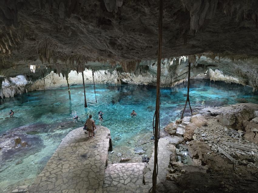 Diving Caves, Playa del Carmen, Mexiko