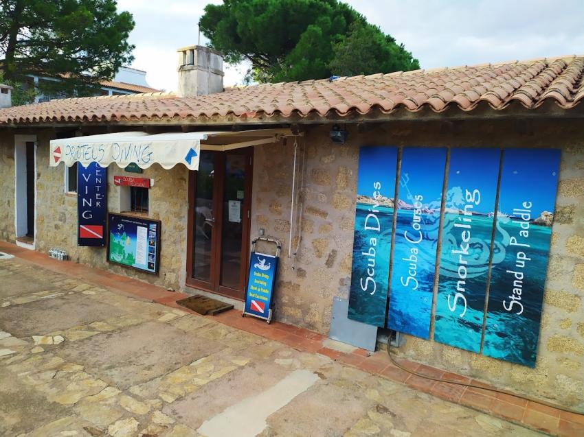 Office, Proteus Diving, Baia Sardinia (Sardinien), Italien, Sardinien