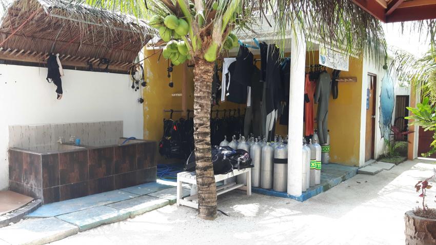 Dive Center, Shamar Divers Maamigili, Malediven