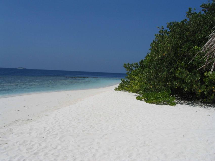 Bathala / Ari Atoll, Ari Atoll Bathala,Malediven,Strand,Insel,Weiß