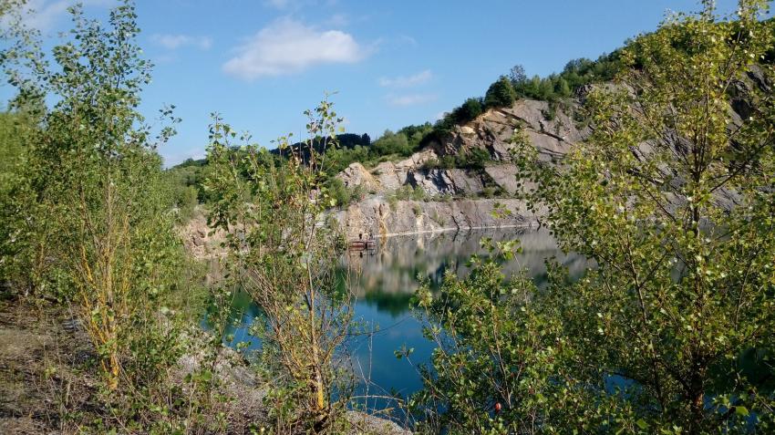 See, Hunsfels (Kalkabbruch), Stromberg, Deutschland, Rheinland Pfalz