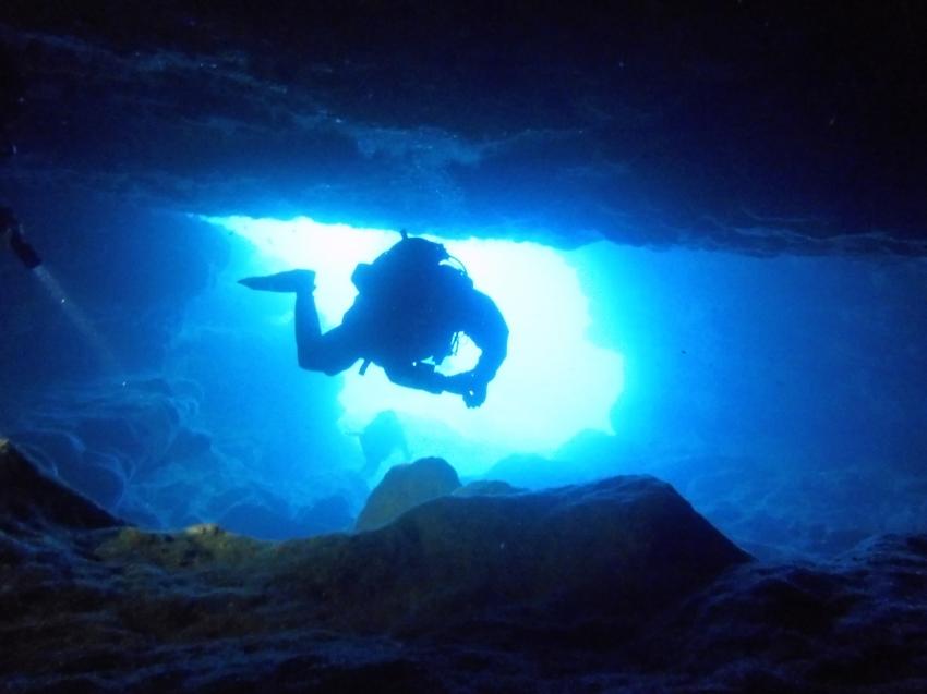 Höhlentauchen, Höhle, Sonne, Gegenlicht, Extra Divers - Gozo, Malta, Gozo