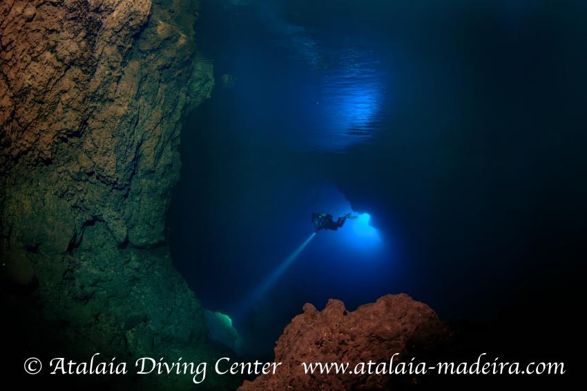 Atalaia Höhle / Gruta da Atalaia, Atalaia, Atalaia Diving Center, Madeira, tauchen, Portugal, Atalaia Höhle / Gruta da Atalaia