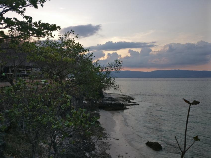 Ausblick auf den Strand, La-petite-Kepa, Alor, Indonesien, Allgemein