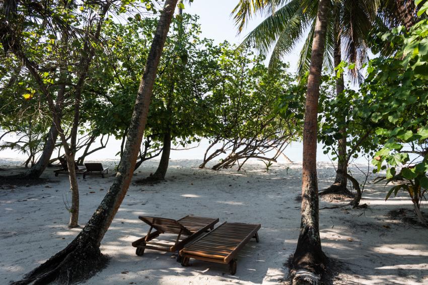 Blick auf den Strand, Filitheyo Island Resort, Malediven