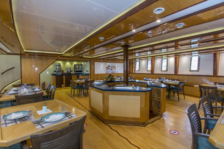 M/Y Golden Dolphin IV_Restaurant, #egypt #ägypten #redsea #rotesmeer #egyptredsea #ägyptenrotesmeer #liveaboard #tauchsafari #tauchboot #tauchschiff #tauchtour #goldendolphinsafari #tauchplatz #goldendolphiniv #goldendolphin4 #restaurant, M/Y Golden Dolphin IV, Ägypten, Hurghada