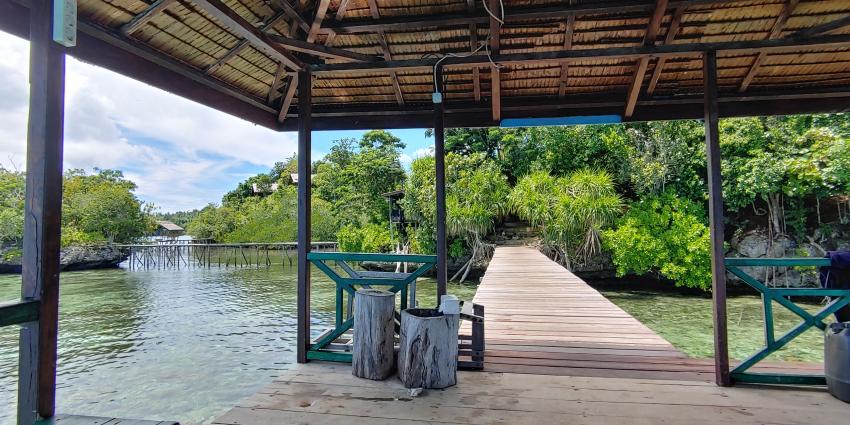 Jetty, Araya Dive Resort & Bomba Divers, Indonesien, Sulawesi