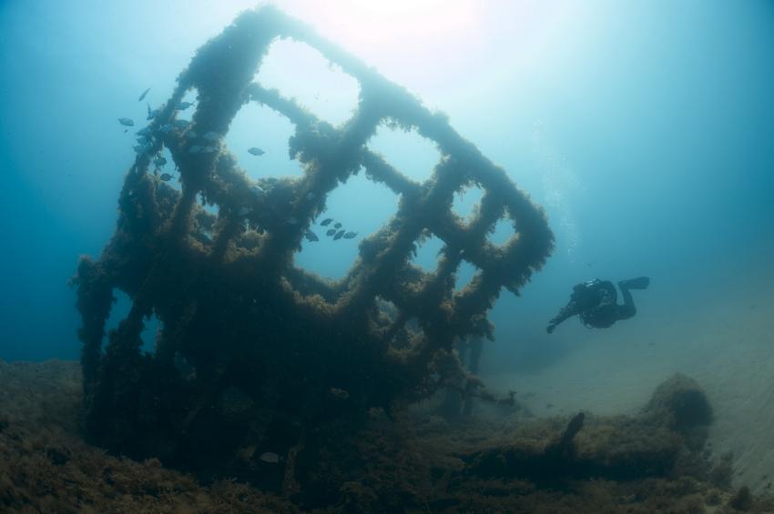 HMS Maori (F24), HMS Maori, Wrack, Tribal-Klasse, Grand Harbour, Wrack HMS Maori, St. Elmo Bay, Valetta, Malta, Malta - Hauptinsel