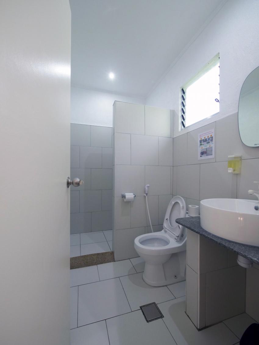 Bathroom, Alona Gecko Inn, Panglao Island, Philippinen